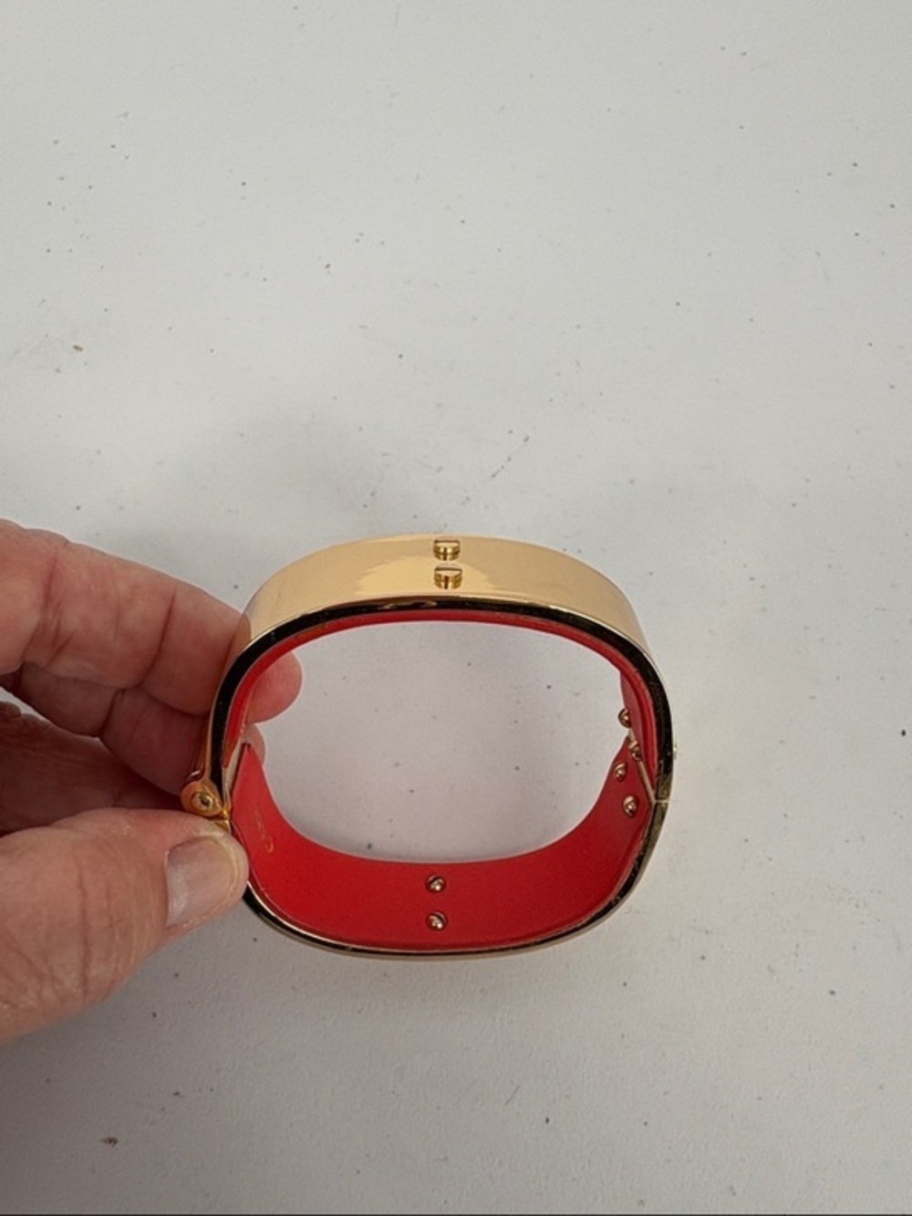 🐯 CAbi Gold-Tone Bracelet with orange leather Interior